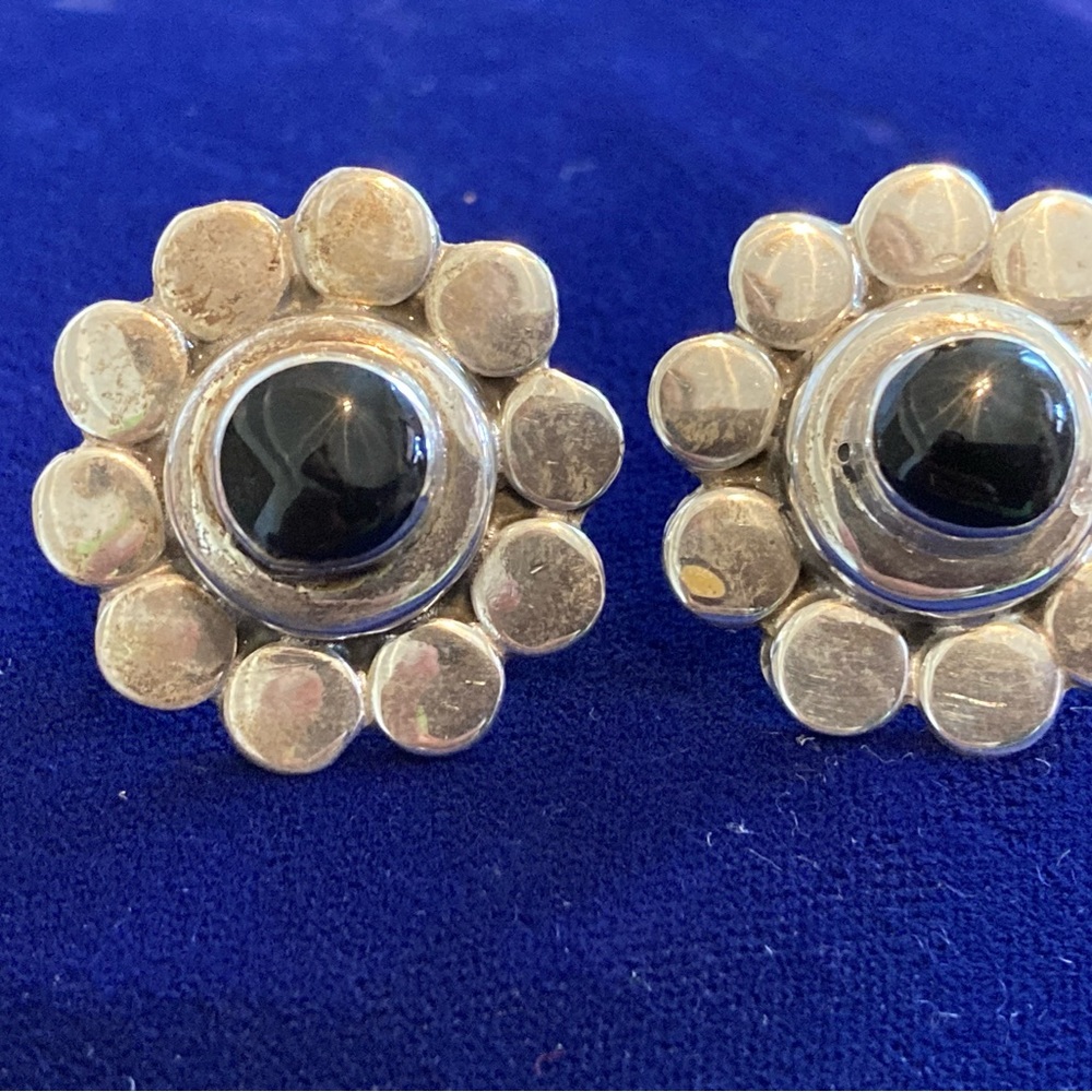 Sterling silver and onyx earrings